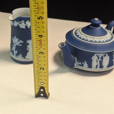 Sale Photo Thumbnail #459: Wedgwood Jasperware Teapot With Creamer & Sugar Bowl