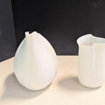 Sale Photo Thumbnail #1714: Rosenthal Studio Line Germany Bisque Porcelain Uta Feyl Vases Design