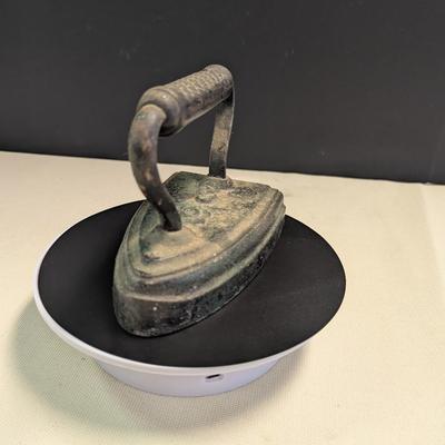 Sale Photo Thumbnail #87: Antique Cast Sad Iron