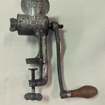 Sale Photo Thumbnail #126: Vintage Griswold's Erie No. 12 Cast Iron Meat Grinder