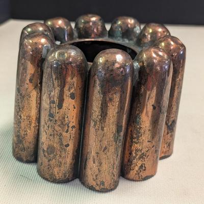 Sale Photo Thumbnail #1912: Hammered Antique Victorian Copper Pudding Jelly Baking Mold