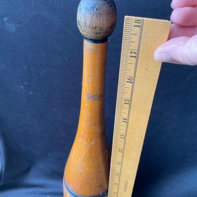 Lot 231 Juggling baton