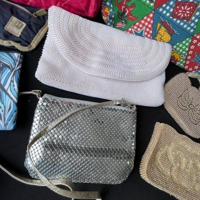 Lot 233 Lot of purses & bags