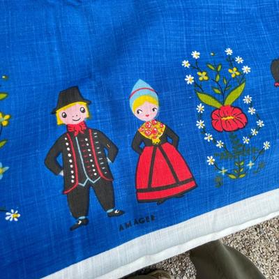 Lot 241 Scandanavian Linen