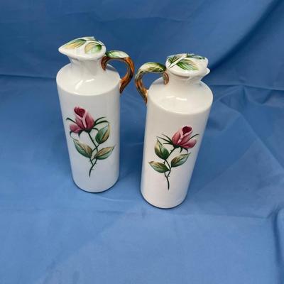 Lot 245 Lefton American Rose Oil & Vinegar