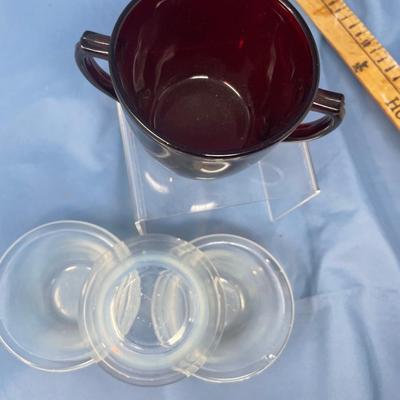 Lot 250 Fry glass custards & Royal Ruby sugar