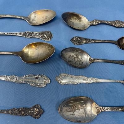 Lot 253 Assorted floral motif Sterling silver spoons & ladle