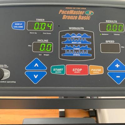 Pacemaster treadmill