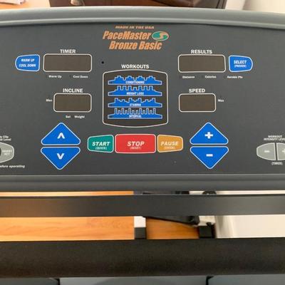 Pacemaster treadmill