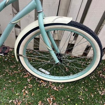 Huffy Woman’s Bicycle