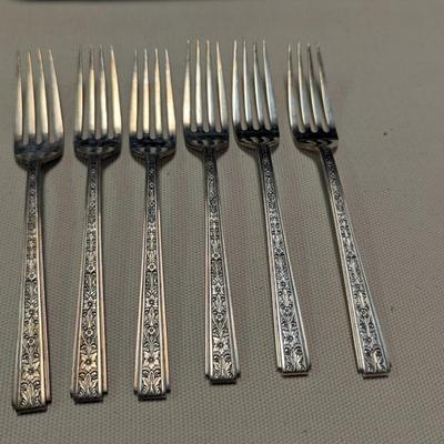Sale Photo Thumbnail #2002: Sterling Silver Flatware