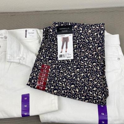 New 3 Pair Capri Pants Size 14