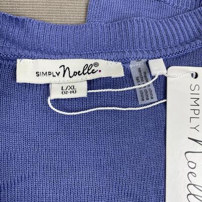 3 New Simply Noelle fine gauge V-neck Sweaters