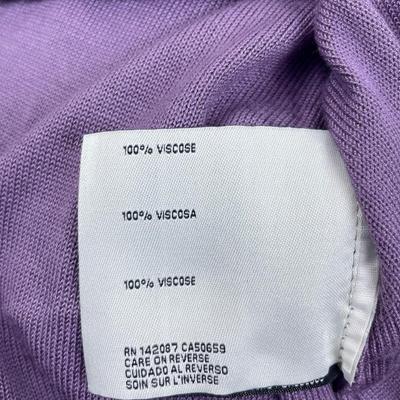 3 New Simply Noelle fine gauge V-neck Sweaters