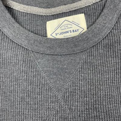 New Men’s Grey Heather Waffle Crew Neck Large