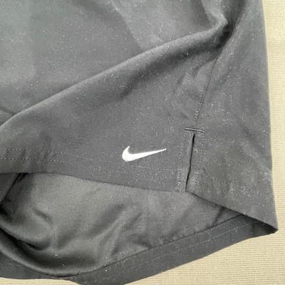 New Men’s Nike Gym Shorts Large Plus 3 more