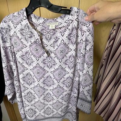 8 Dressy blouses XL Some NWT
