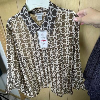 8 Dressy blouses XL Some NWT