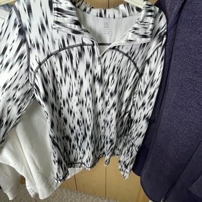 7 Women’s Casual tops XL