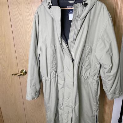 Women’s Lands End Long Coat Size 18-20