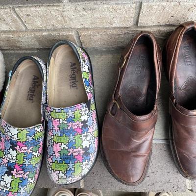 9 Pair Shoe Lot Size 9