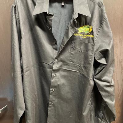 4 men’s shirts