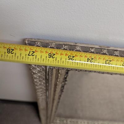 Sale Photo Thumbnail #2214: There is some damage