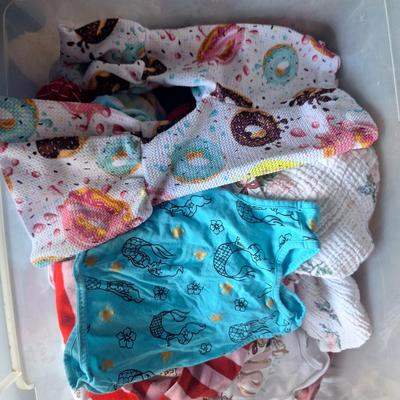 bundle of girls baby clothes- most 12 to 18 months