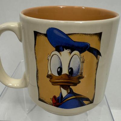 Disney Donald Duck Coffee Mug 11oz Cup Vintage 90s Retired