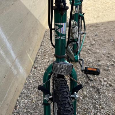 ROADMASTER CAMBRIDGE MOUNTAIN BIKE