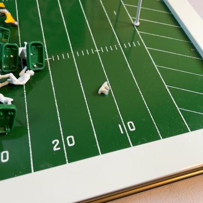 Tudor Electric Football Game   - WOW!!! 