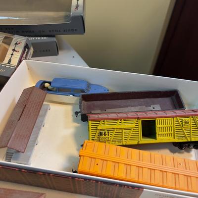 Huge Lot of Misc. Train Items! 