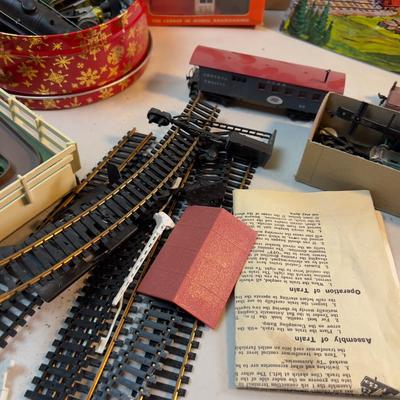 Huge Lot of Misc. Train Items! 