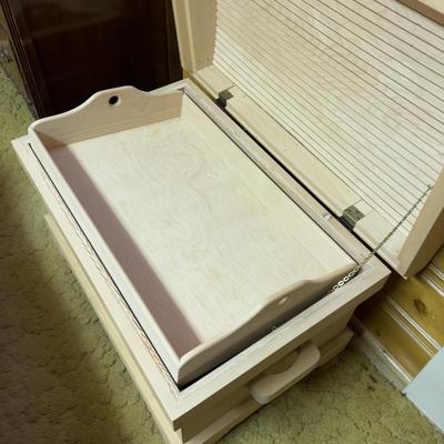 Blanket Chest Unfinished Wood. 