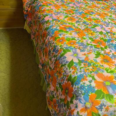 Floral BRIGHT Bed Cover Full Queen