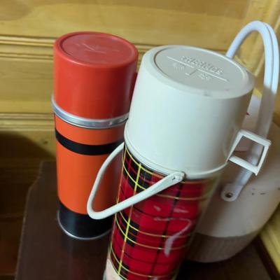 3 Colman Thermos & Aladin WOW 