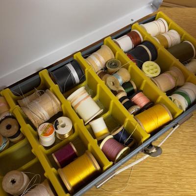 Several Thread Caddy's 