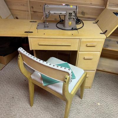Electric Singer Sewing Machine  