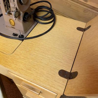 Electric Singer Sewing Machine  