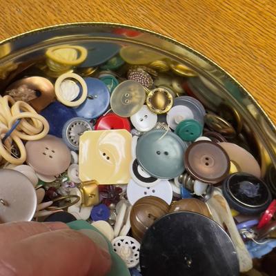 3 Tins of Buttons, Buttons, Buttons. Who's Got the Button?
