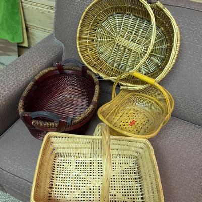 Baskets. Tisket a Tasket, A little Basket of Four