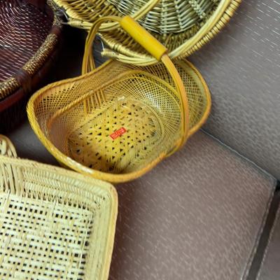 Baskets. Tisket a Tasket, A little Basket of Four