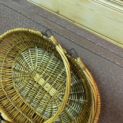 Baskets. Tisket a Tasket, A little Basket of Four