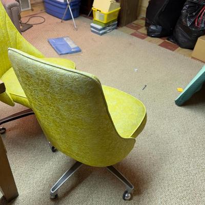 2 Vinal Yellow Chairs 
