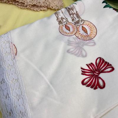 Christmas Linens 
