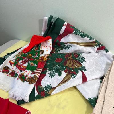 Christmas Linens 