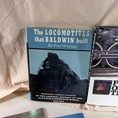 Lot of TRAIN Books (7) 