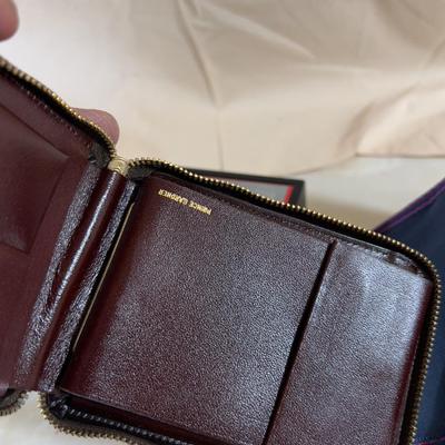 4 Wallets 