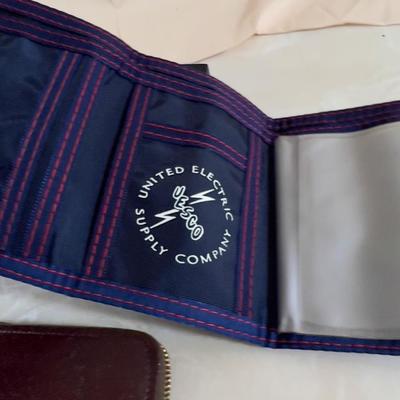 4 Wallets 
