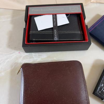 4 Wallets 